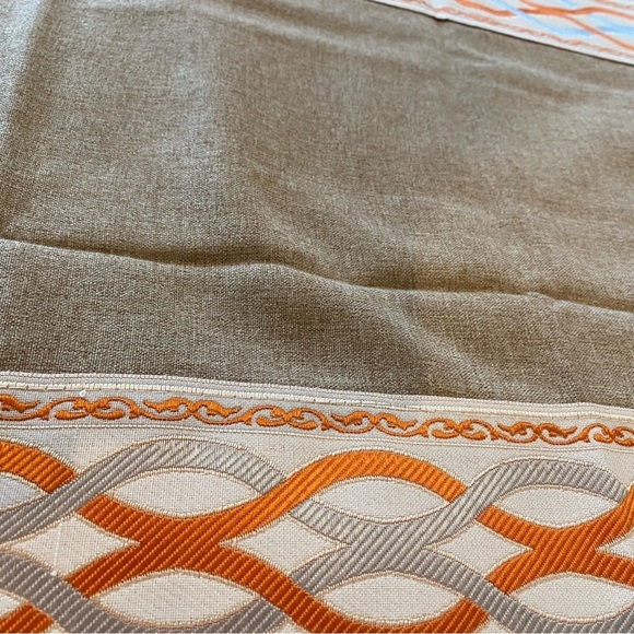 NWT ARTABLE Rectangle Tan Orange Cream Table Runner 16" X 70" - Picture 3 of 6